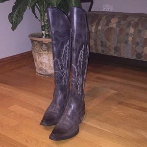 ariat cowboy boots
